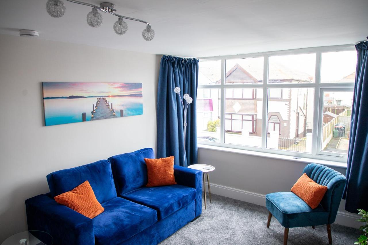 Wave Stays - First Floor Apartment Cleveleys Esterno foto